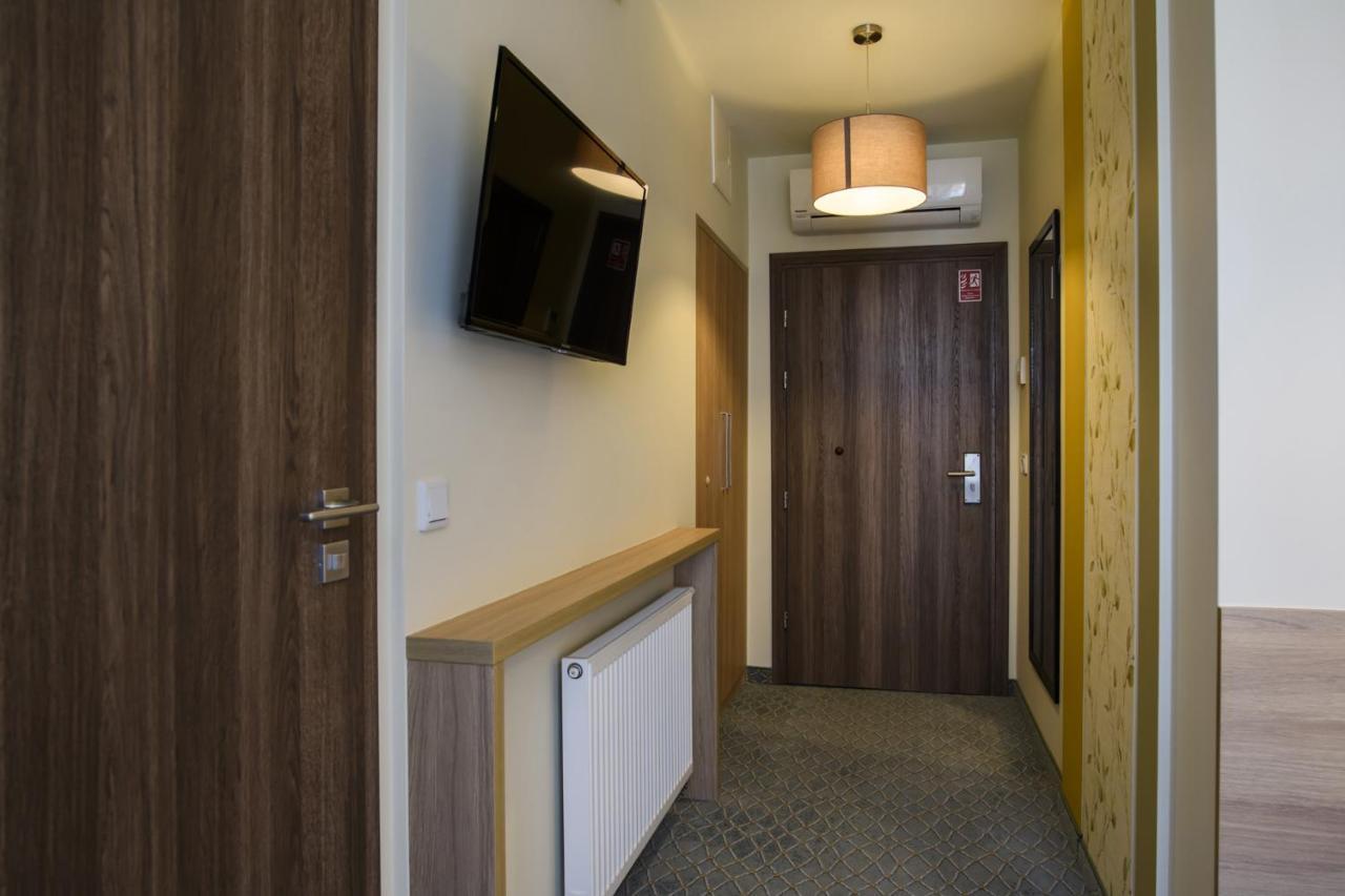 Hotel Brzozowka Busko-Zdrój Εξωτερικό φωτογραφία